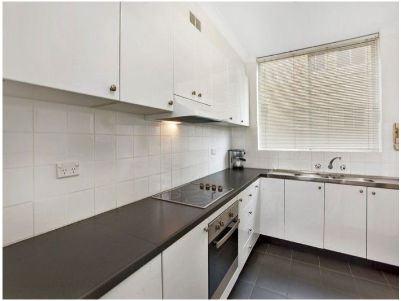 2/108 Mount Street, Coogee NSW 2034