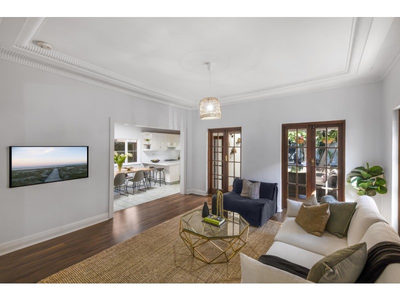 17 Tweedmouth Avenue, Rosebery NSW 2018