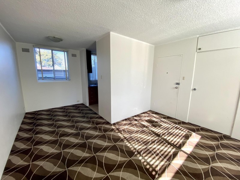 1/62 Mascot Drive, Eastlakes NSW 2018