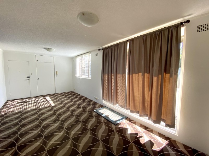 1/62 Mascot Drive, Eastlakes NSW 2018