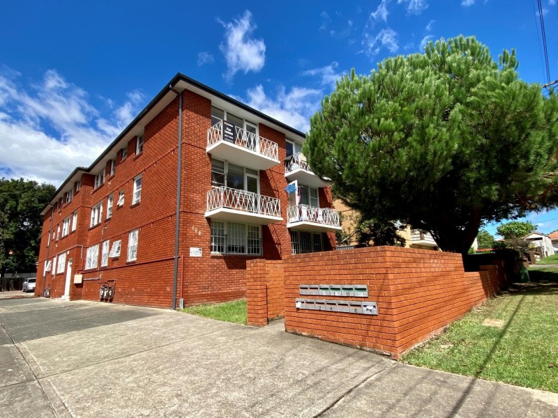 3/102 Leylands Parade, Belmore NSW 2192