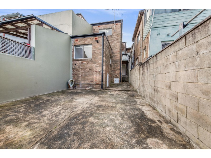30 Mawson Parade, Chifley NSW 2036