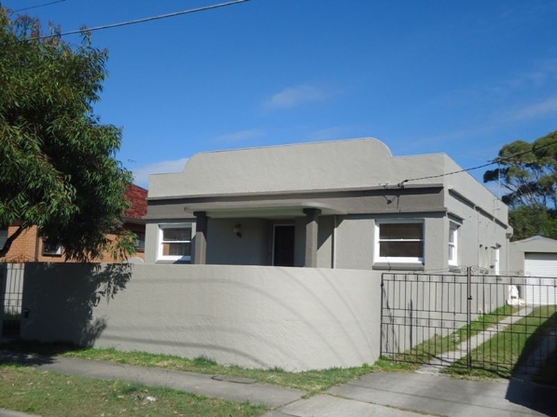 54 Caley Street, Chifley NSW 2036