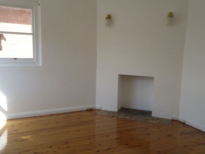 54 Caley Street, Chifley NSW 2036