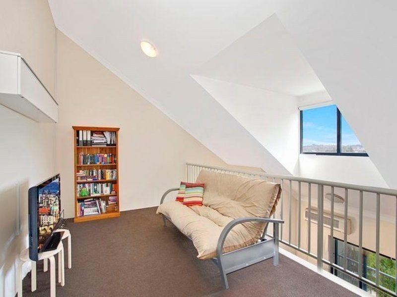 202/8 Applebee Street, St Peters NSW 2044