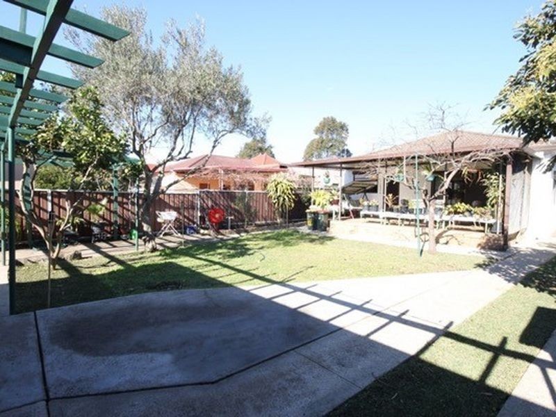 372 Gardeners Road, Rosebery NSW 2018