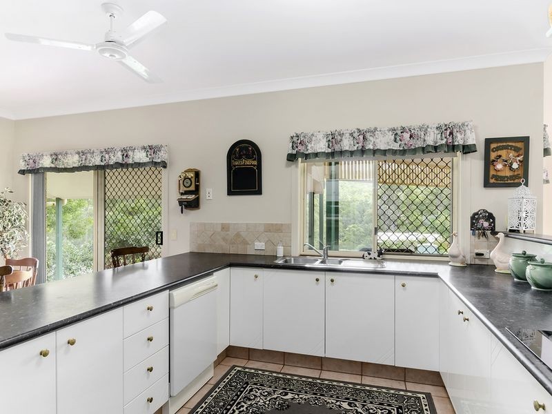 1 Country View Drive, Nerang QLD 4211