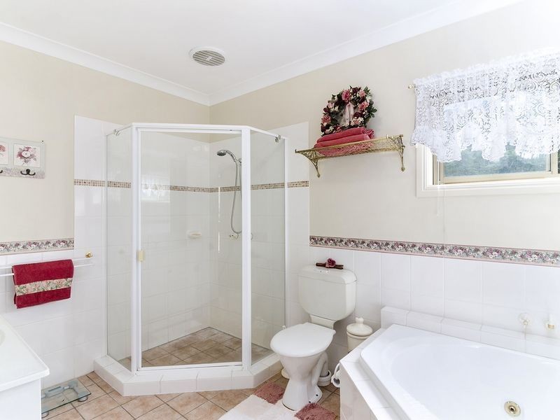 1 Country View Drive, Nerang QLD 4211