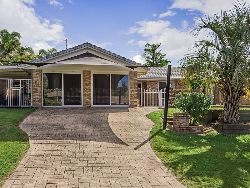 5 Maleny Place, Helensvale QLD 4212