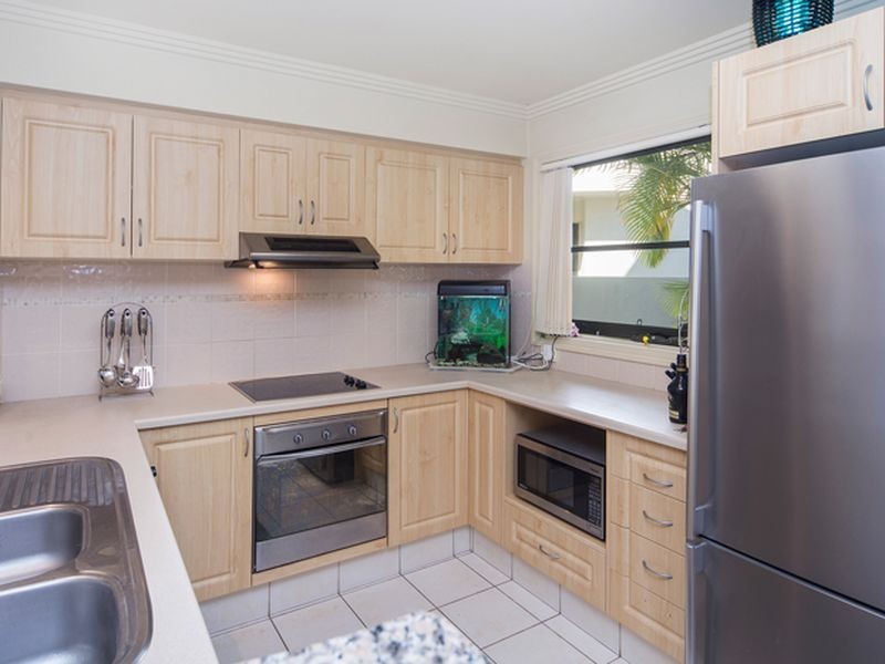 6/226 Cheltenham Drive, Robina QLD 4226