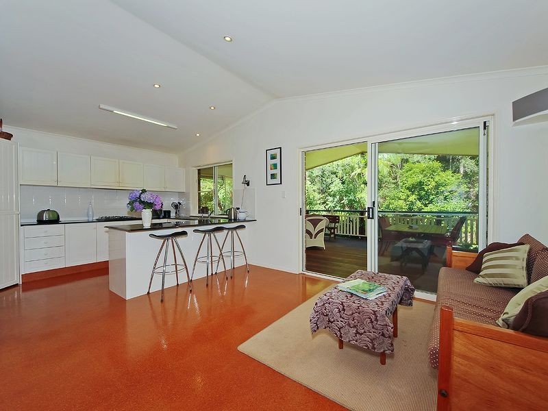 59 White Ash Road, Bonogin QLD 4213