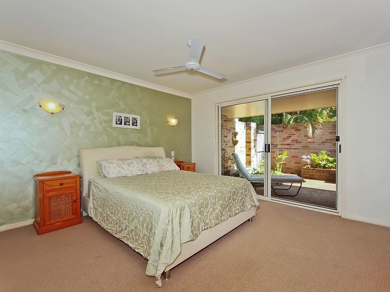 59 White Ash Road, Bonogin QLD 4213