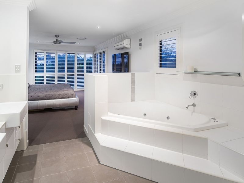 56 Great Southern Drive, Robina QLD 4226