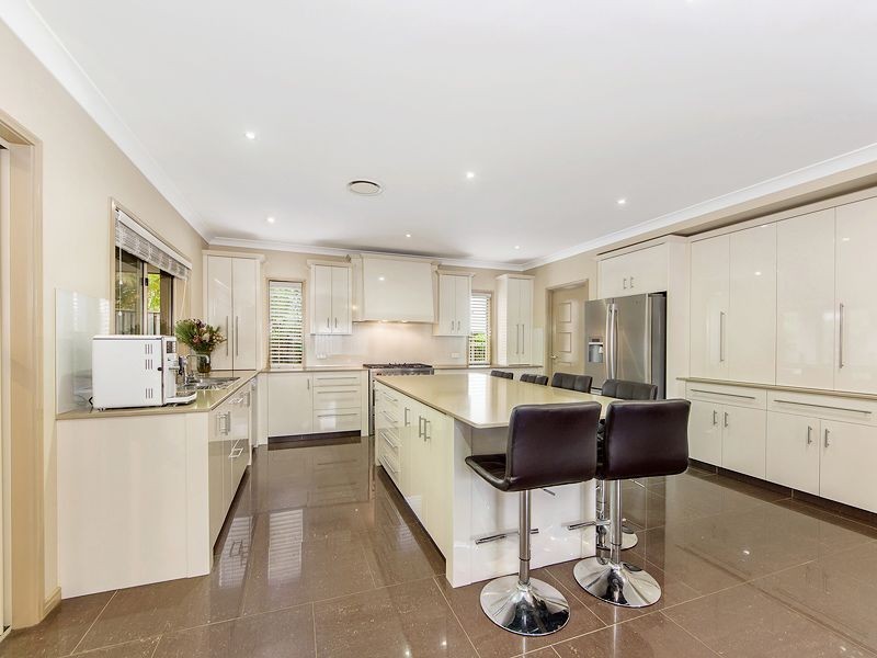 6 Camarillo Circuit, Reedy Creek QLD 4227