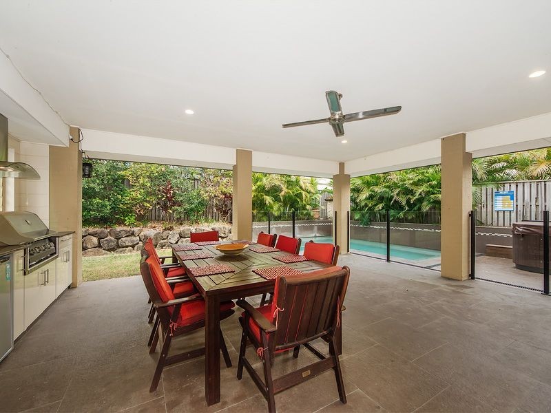6 Camarillo Circuit, Reedy Creek QLD 4227