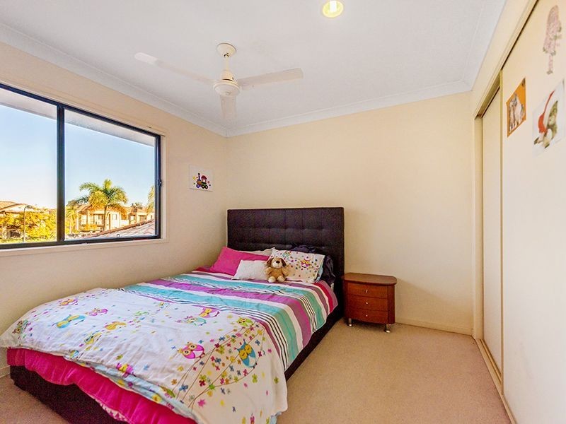 5/302 Christine Avenue, Varsity Lakes QLD 4227