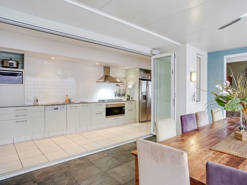 16 Lader Terrace, Varsity Lakes QLD 4227