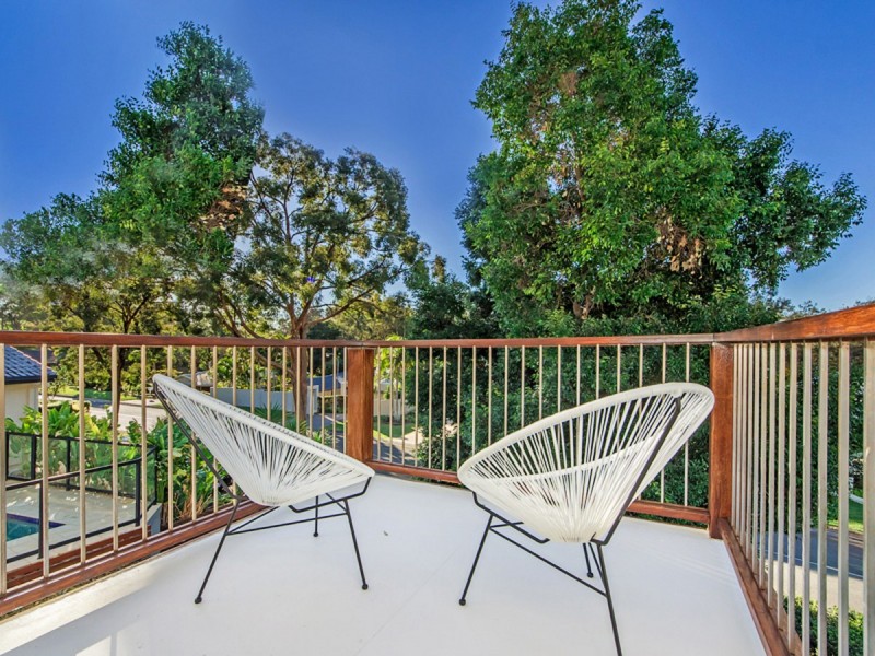 5 Pinnacle Court, Robina QLD 4226