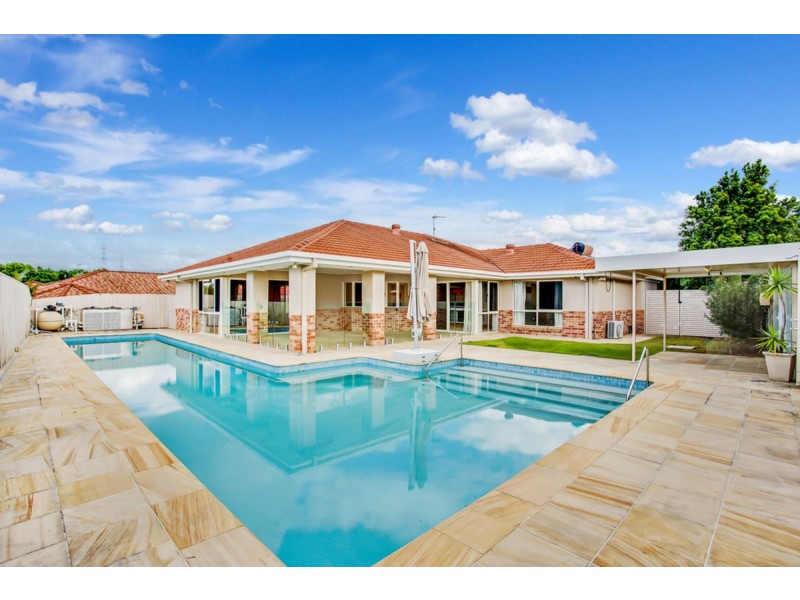 5 Olympus Drive, Robina QLD 4226