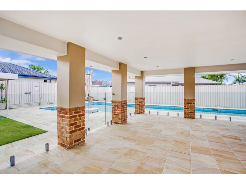 5 Olympus Drive, Robina QLD 4226