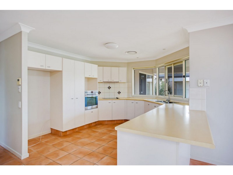 5 Olympus Drive, Robina QLD 4226