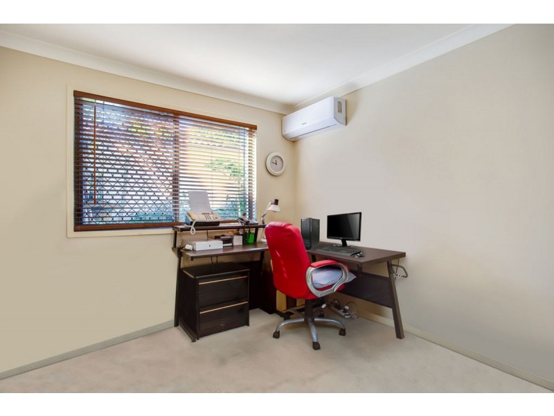 32 Tuggerah Close, Robina QLD 4226