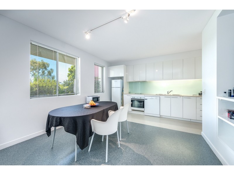 9/98 University Drive, Varsity Lakes QLD 4227