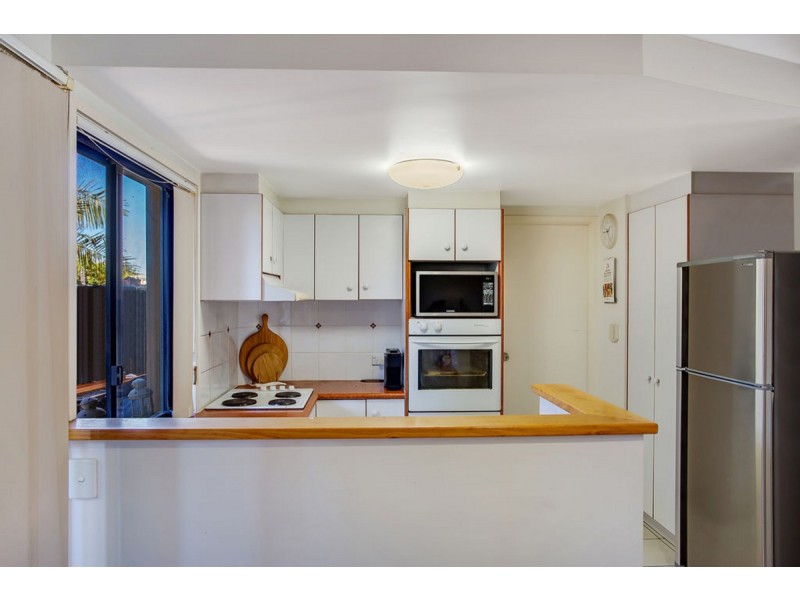 49/1 Warbler Parade, Varsity Lakes QLD 4227