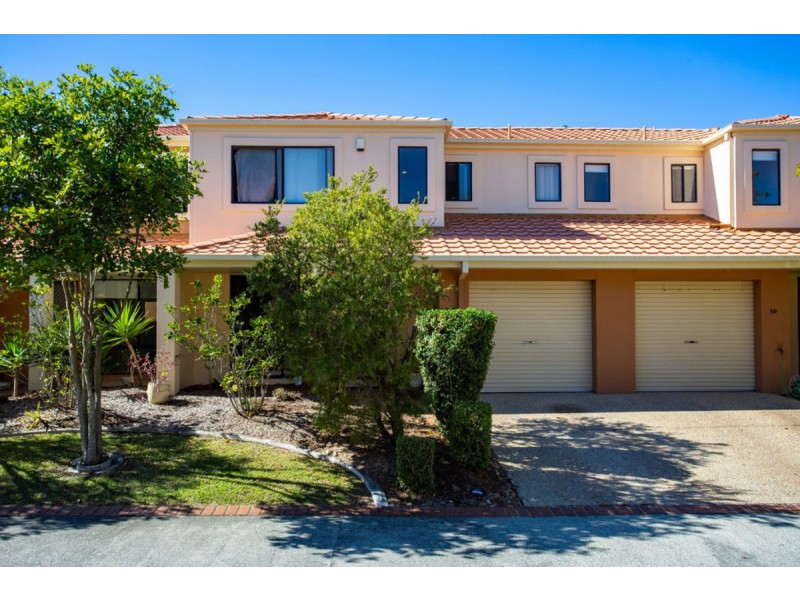 49/1 Warbler Parade, Varsity Lakes QLD 4227