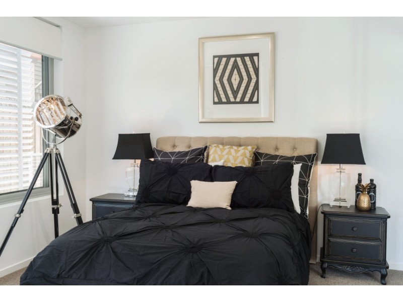 2222/1-7 Waterford Court, Bundall QLD 4217