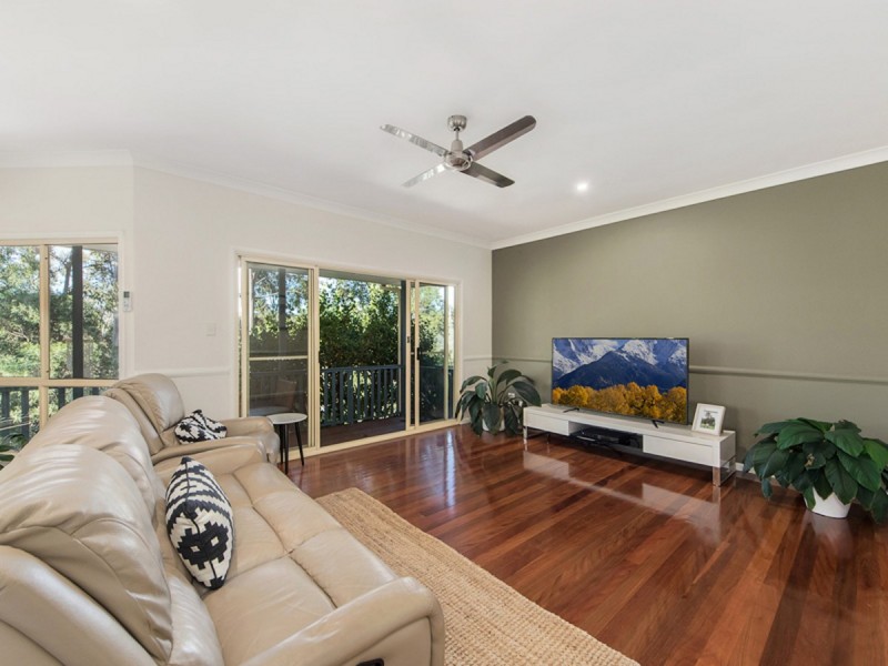 23 Sehmish Court, Bonogin QLD 4213
