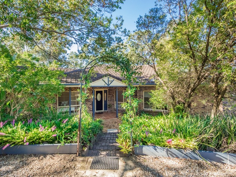23 Sehmish Court, Bonogin QLD 4213