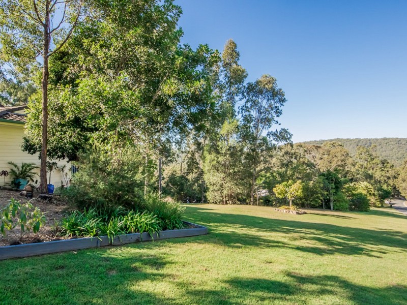 23 Sehmish Court, Bonogin QLD 4213