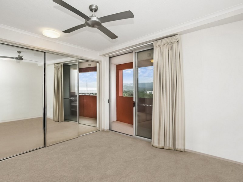 175/133 Laver Drive, Robina QLD 4226