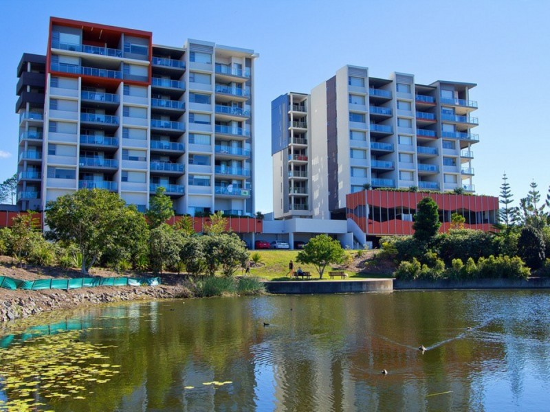 175/133 Laver Drive, Robina QLD 4226