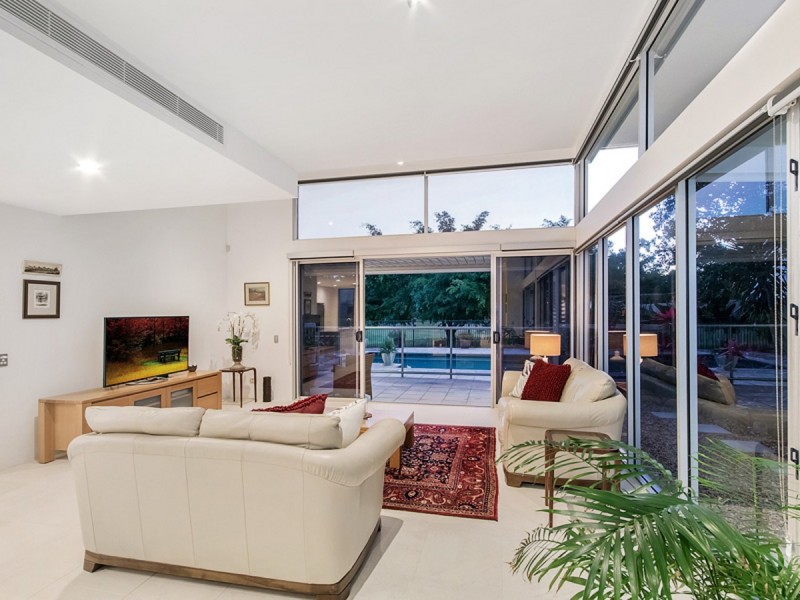 835 Legend Trail, Robina QLD 4226