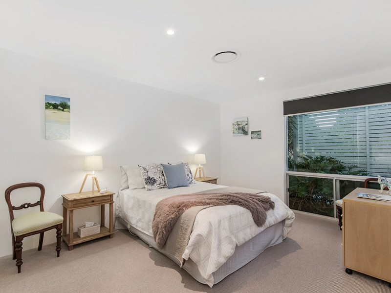 835 Legend Trail, Robina QLD 4226