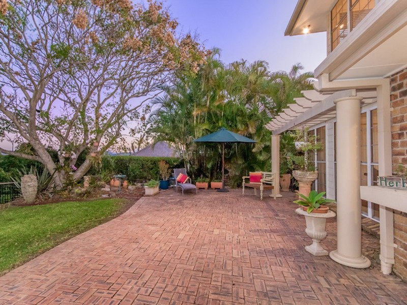 74 Skyline Tce, Burleigh Heads QLD 4220