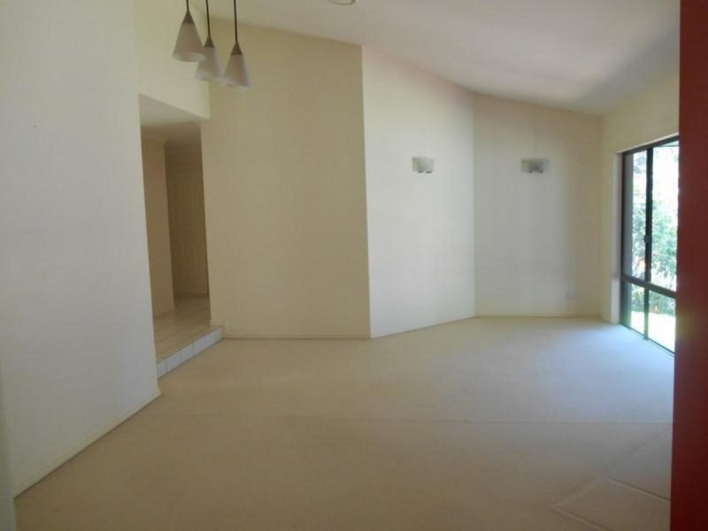 7 Riverlilly Street, Reedy Creek QLD 4227