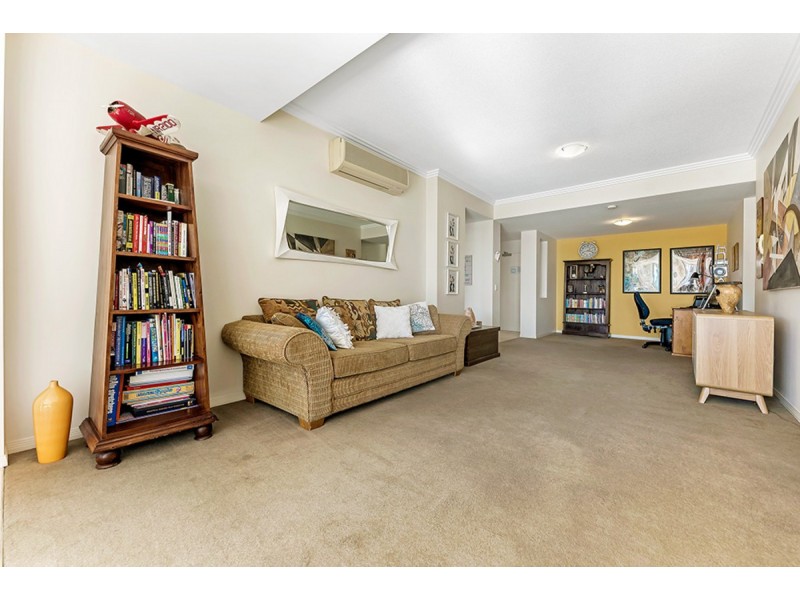 113/251 Varsity Parade, Varsity Lakes QLD 4227