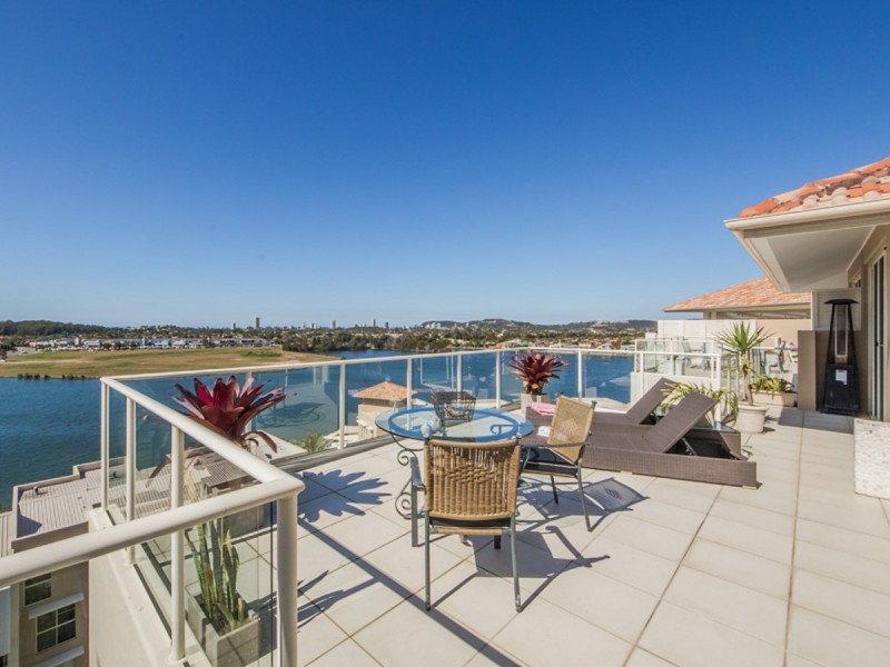 147/251 Varsity Parade, Varsity Lakes QLD 4227