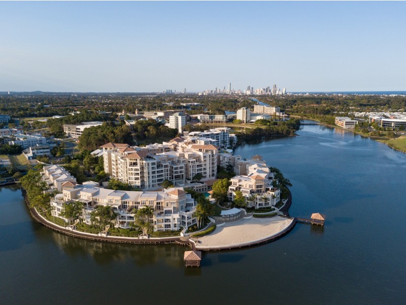 147/251 Varsity Parade, Varsity Lakes QLD 4227