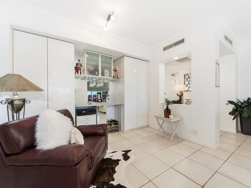 147/251 Varsity Parade, Varsity Lakes QLD 4227