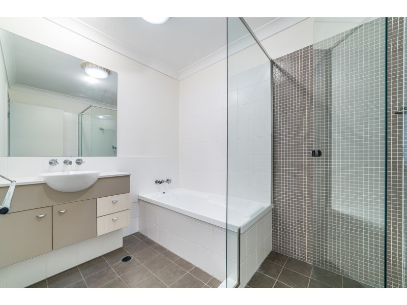 3/19 Carina Peak Drive, Varsity Lakes QLD 4227