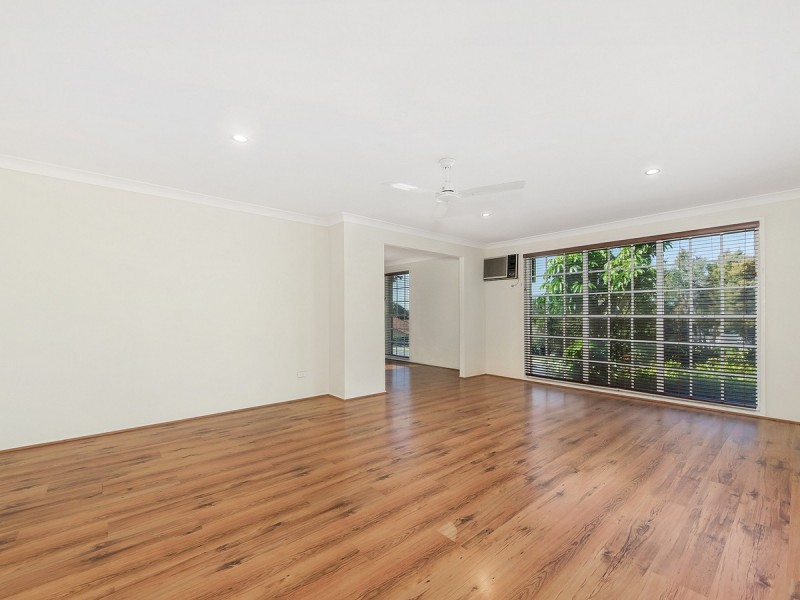 14 Huntingdale Cr, Robina QLD 4226