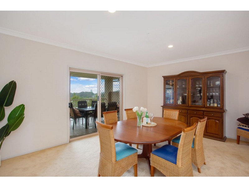 64 Angelica Street, Elanora QLD 4221