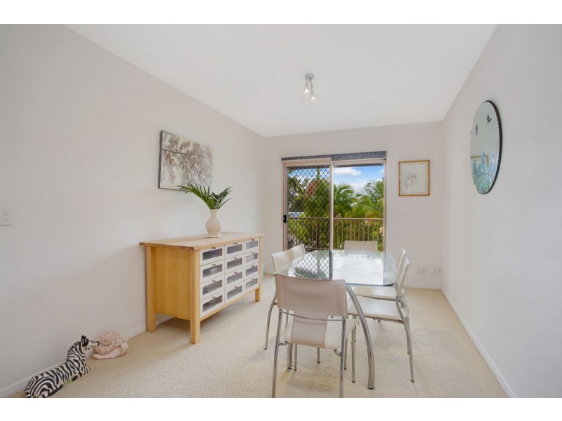 64 Angelica Street, Elanora QLD 4221