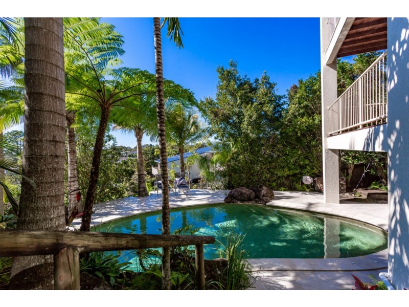 64 Angelica Street, Elanora QLD 4221