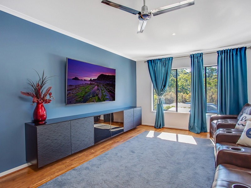 17 Observatory Drive, Reedy Creek QLD 4227