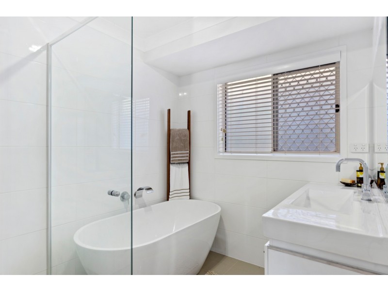 3 Kooyoonga Court, Robina QLD 4226